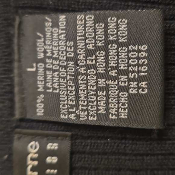 Merino Wool Black Liz Claiborne Beaded Sweater - Picture 12 of 16